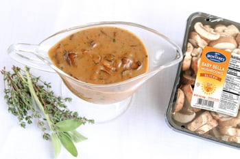 Easy Vegetarian & Gluten-Free Mushroom Gravy