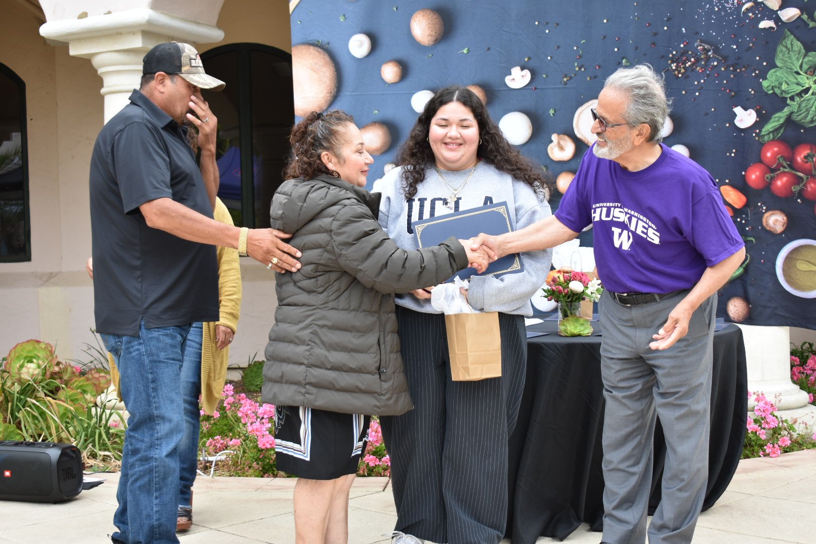 Monterey-Mushrooms-Scholarship-Ceremony