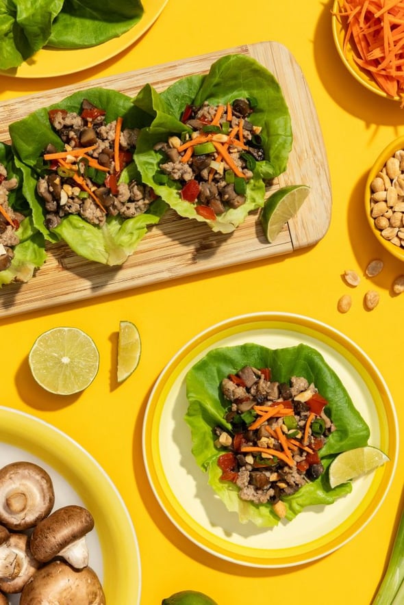 MONTEREY-MUSHROOMS-BLENDED-THAI-STYLE-LETTUCE-CUPS-683x1024
